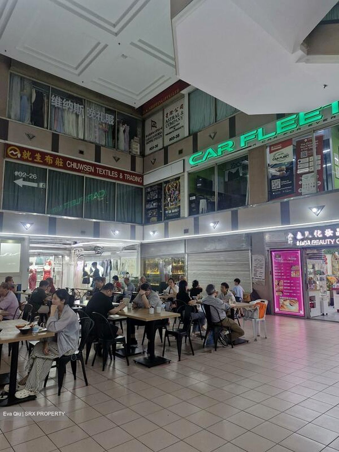 Textile Centre (D7), Shop House #498920301